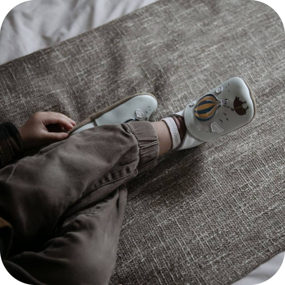 Babyhausschuhe aus weichem Leder Heißluftballon