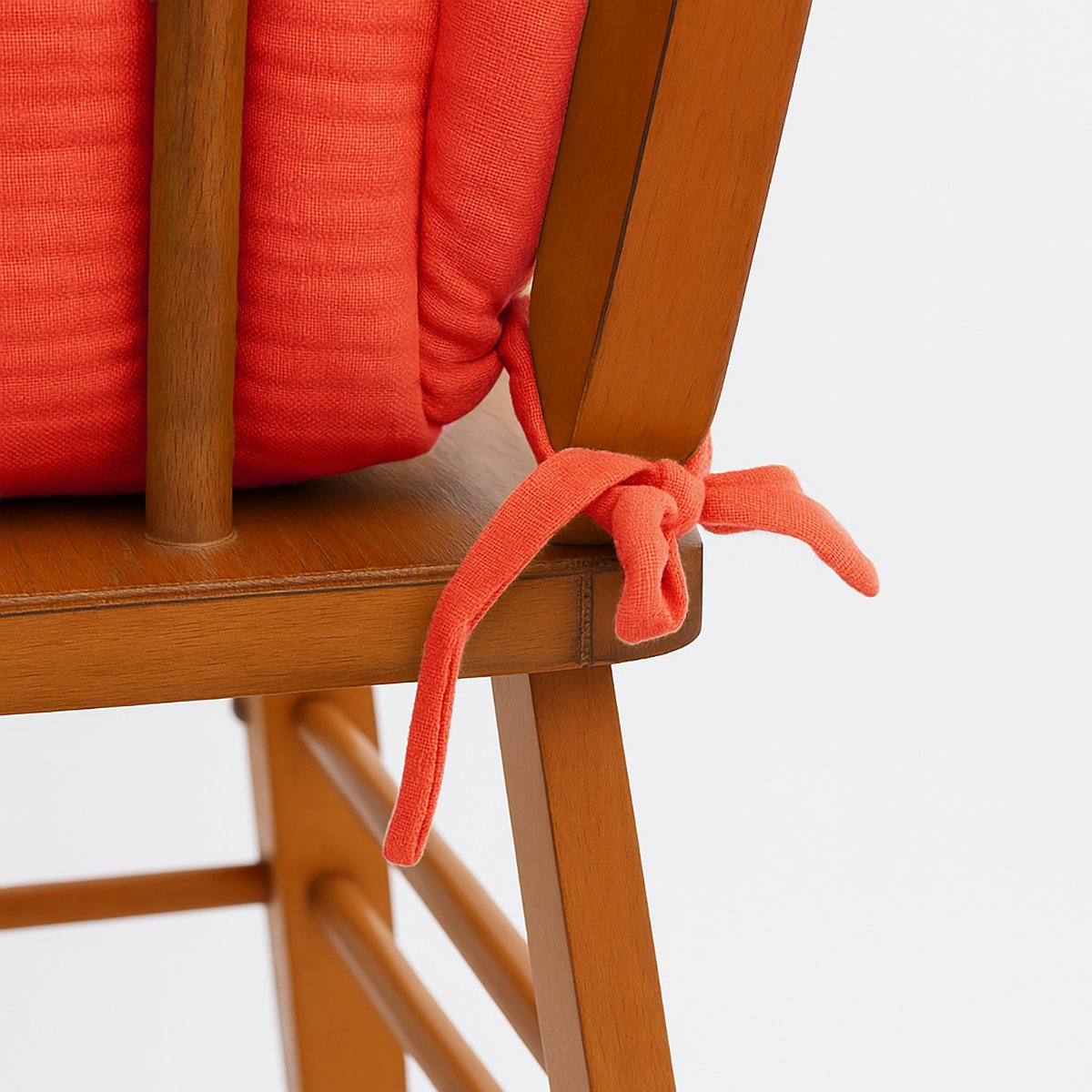 Hochstuhlpolster aus Erdbeerfarbener Bio-Baumwolle