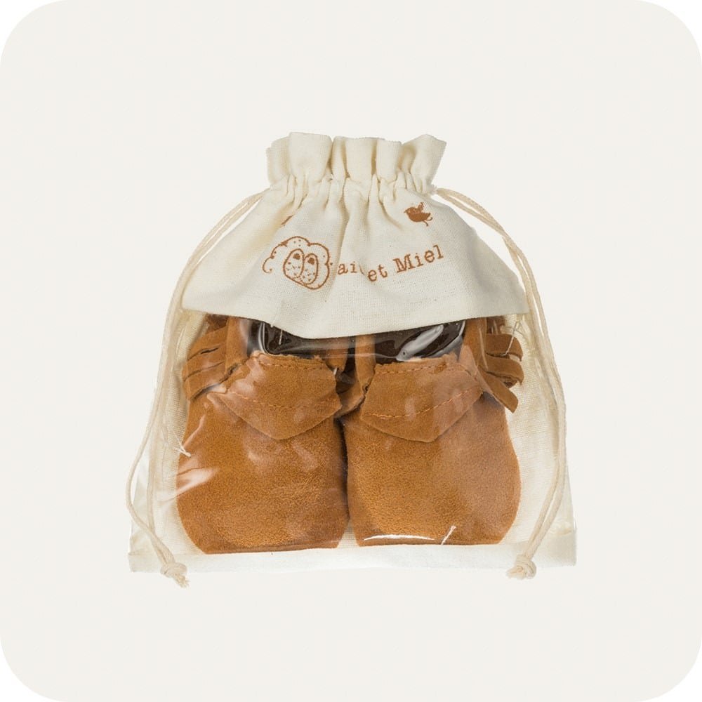 Baby-Mokassin-Hausschuhe aus kamelfarbenem Wildleder