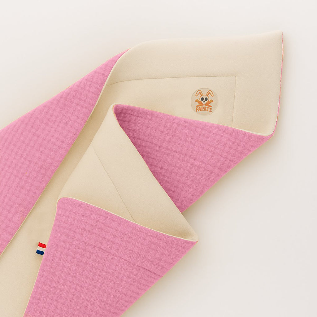 Weiße und Rosa Decke aus Bio-Baumwolle